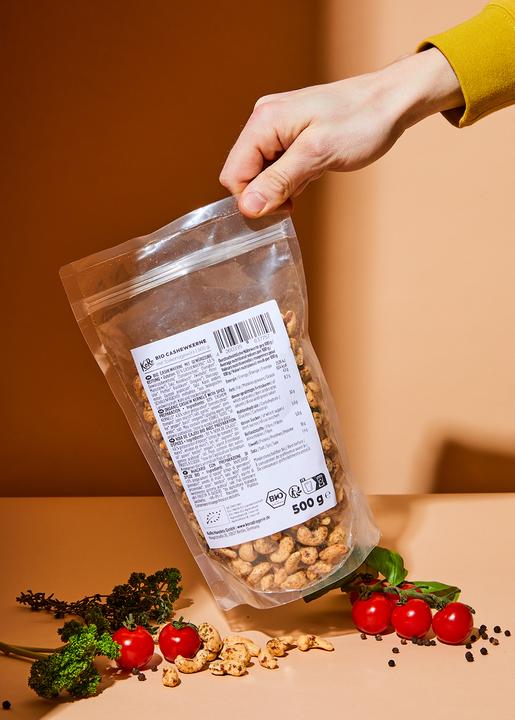 Produktbild KoRo Bio Cashewkerne mit Gewürzzubereitung (500 g)