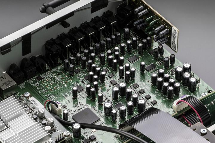 Produktbild Denon AVR-X1600H (7.2 Kanal, FM, DAB+)