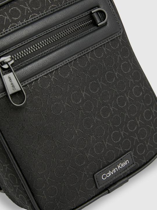 Immagine prodotto Calvin Klein Reporter S Mono (95% Poliestere riciclato, 5% Poliuretano)