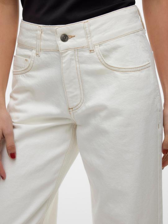 Actual product image Vero Moda SNRANCY mid waist straight fit jeans (W29/L32)