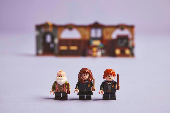 Produktbild LEGO Schloss Hogwarts: Zauberkunstunterricht (76442, LEGO Harry Potter)
