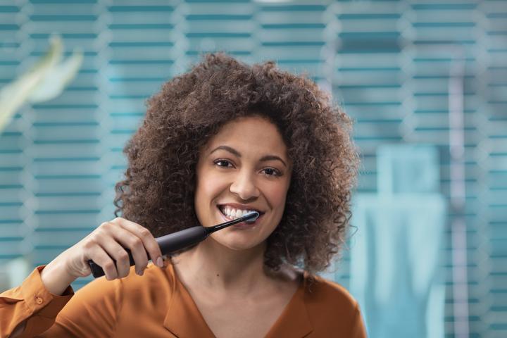 Produktbild Philips Sonicare DiamondClean 9000 Doppelpack (Schallzahnbürste)