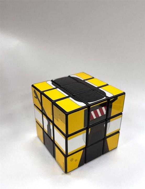 Actual product image Dpi Merchandising Borderlands PVC Statue Magic Cube Claptrap