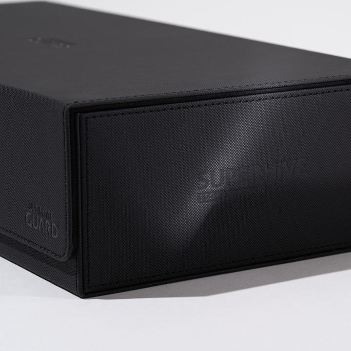 Produktbild Ultimate Guard Kartenbox XenoSkin Superhive 550+ Schwarz