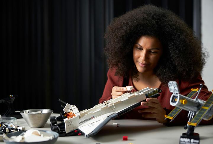 Produktbild LEGO NASA-Spaceshuttle Discovery (10283, LEGO Seltene Sets)