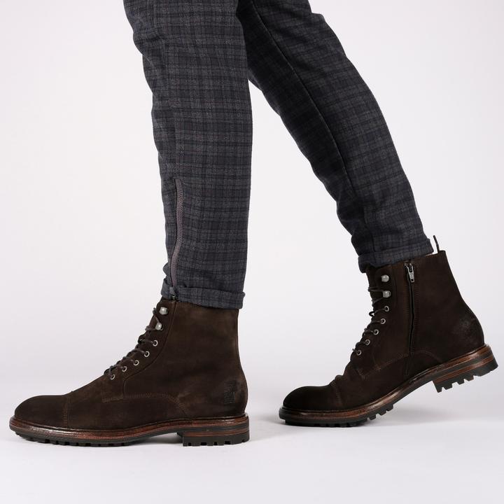 Actual product image Blackstone Top Suede (41)