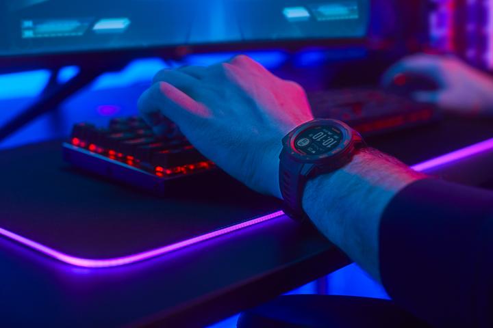Image du produit Garmin Instinct Esports Edition (45 mm)