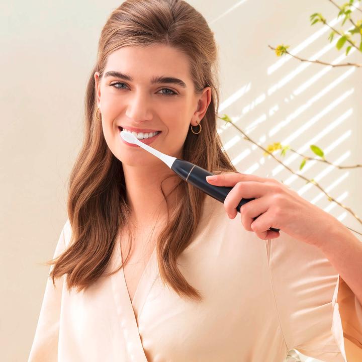Actual product image Silk'n Sonic You (Sonic toothbrush)