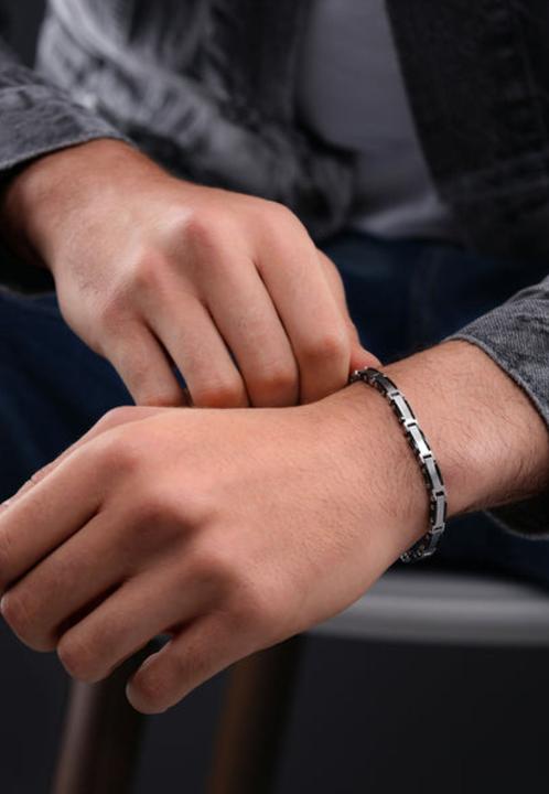 Immagine prodotto Police - Bracciale in acciaio da uomo Spire PEAGB0039201 (Acciaio inossidabile)