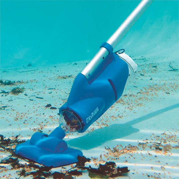 Actual product image Water Tech Pool Blaster Catfish Li Battery Vacuum Cleaner