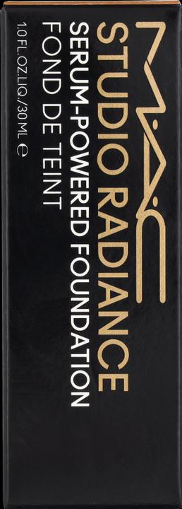 Actual product image MAC Cosmetics M.A.C. Studio Rad Serum Pow Fond de Teint NC45 (NC45)