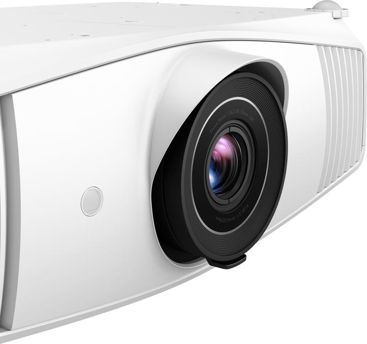 BenQ W5700S (4K, 1800 lm, 1.36 - 2.18:1)