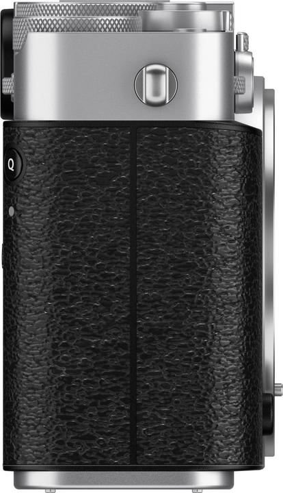 Actual product image Fujifilm X-E5 Silver Body