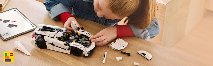 Produktbild LEGO Koenigsegg Jesko Absolut (42184, LEGO Technic)