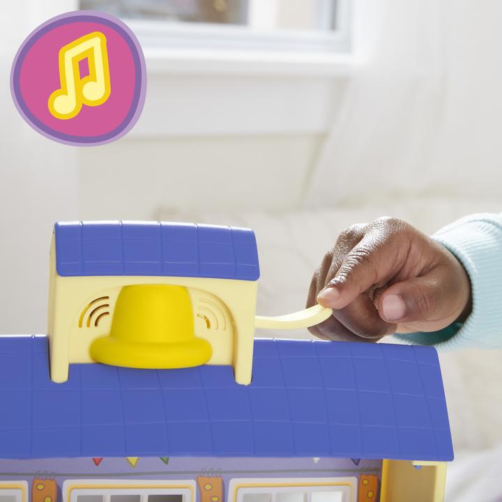 Actual product image Hasbro Peppa Pig school playset
