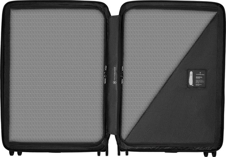 Actual product image Victorinox Airox Medium Hardside Case (74 l)