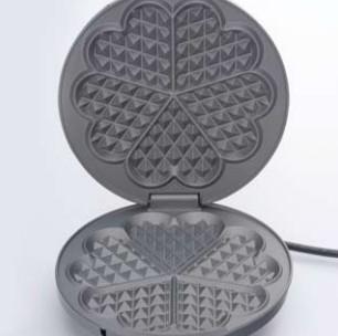 Immagine prodotto Cloer 1625. larghezza: 240 mm, profondità: 185 mm, altezza: 100 mm. Potenza: 930 W. Materiale: metallo