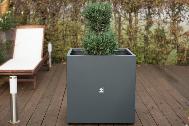 Image du produit Herstera Metal Planter Cube (70 cm)