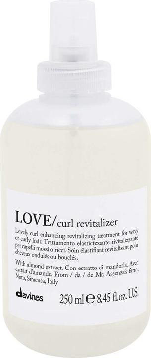 Davines Essential Haircare - LOVE Curl Revitalizer (250 ml)