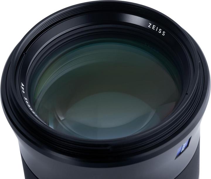 Actual product image Zeiss Otus T* 1.4 / 100 mm ZF.2 (Nikon F, full size)