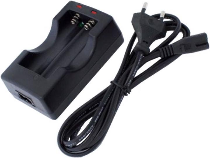 Immagine prodotto AccuCell Ladegerät für 1 oder 2 Stück 18650 Li-ion Akku, 17670 Li-ion Akku (Caricabatterie senza batteria)