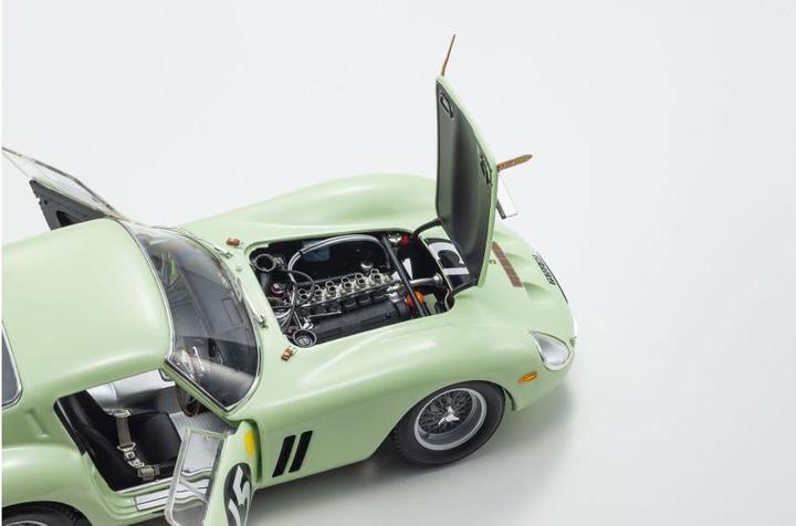 Image du produit Kyosho Ferrari 250 GTO Goodwood Tourist Trophy 1:18