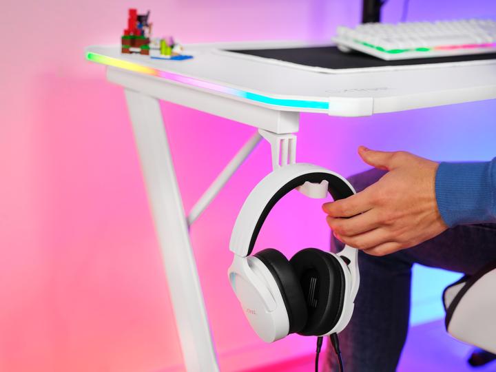 Produktbild Trust GXT 709W LUMINUS Gaming-Schreibtisch