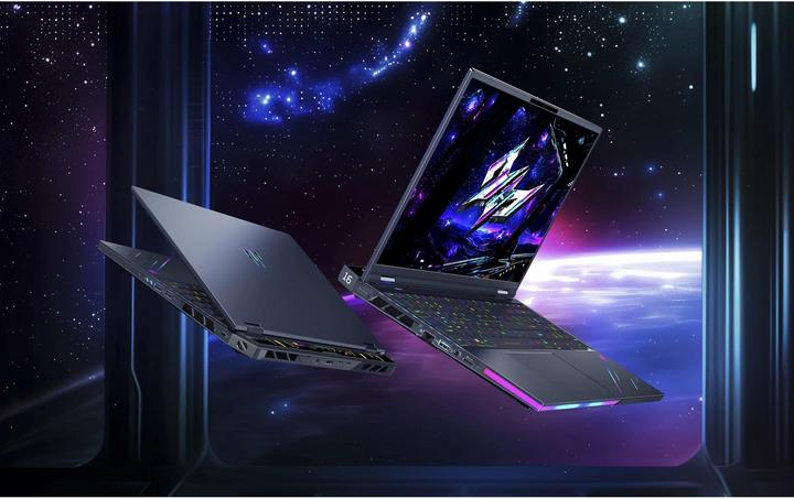 Image du produit Acer Notebook Predator Helios 16 (PH16-73-904F) RTX 5090 (16", Intel Core Ultra 9 275HX, 32 Go, 1000 Go, CH)