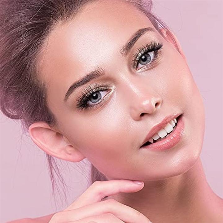 Actual product image KISS Lashes Couture LuXtension Cluster Kit (Artificial eyelashes, Mascara, Eyelashes applicator)