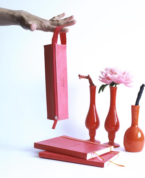 Produktbild Rhodia Hartschalenetui mit Reissverschluss