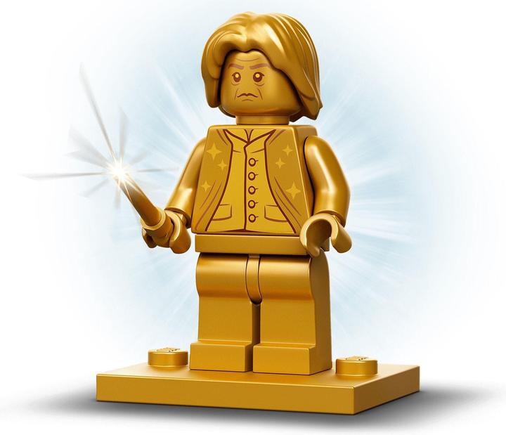 Actual product image LEGO Hogwarts Wizard Chess (76392, LEGO Harry Potter, LEGO Rare Sets)