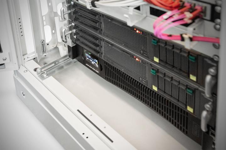 Productafbeelding Digitus OnLine UPS systeem, 1500 VA/ 1500 W (1500 VA, 1500 W, Online dubbele transformator UPS)