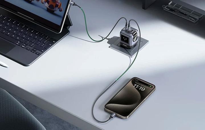 Actual product image Ugreen Nexode RG (65 W)