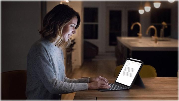 Actual product image Logitech Combo Touch (DE, iPad Pro 12.9 2021 (5th Gen), iPad Pro 12.9 2022 (6th Gen))