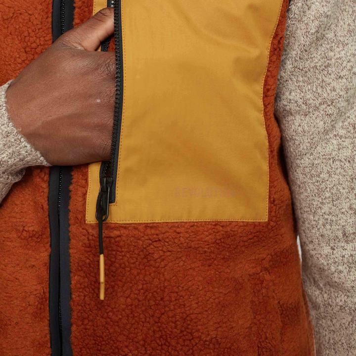 Actual product image Revolution Sleeveless fleece (L)