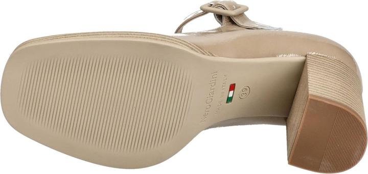 Actual product image Nero Giardini Pumps (41)