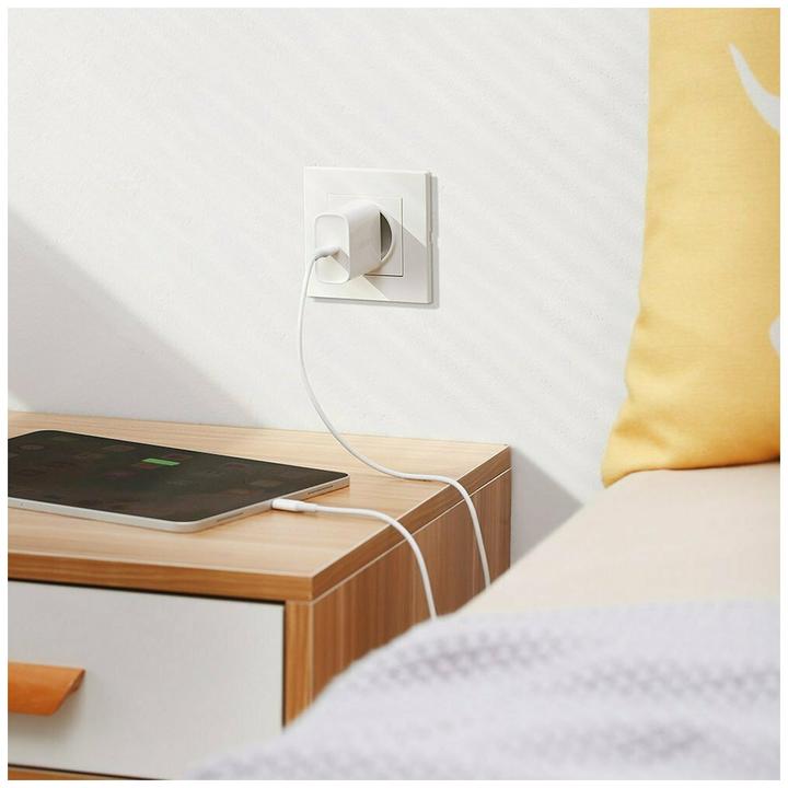 Produktbild Ugreen USB-C 30W PD Ladegerät (30 W)