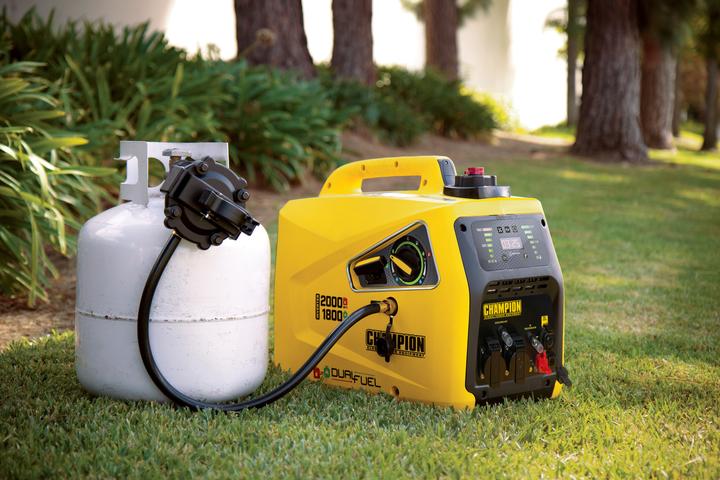 Actual product image Champion Power Equipment Agregat EU 2000 Watt LPG Dual Fuel Inverter Generator (1600 W, 4.10 l)