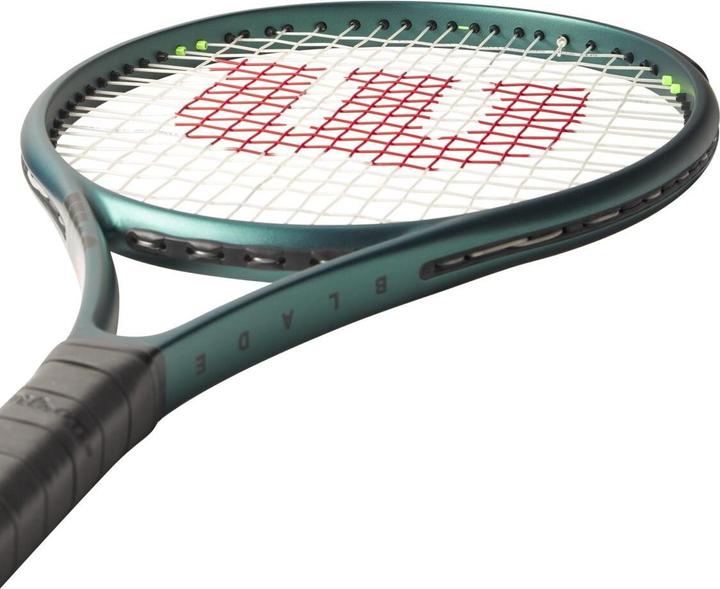 Actual product image Wilson Blade 25 Junior V9.0 tennis racket (0, 245 g)
