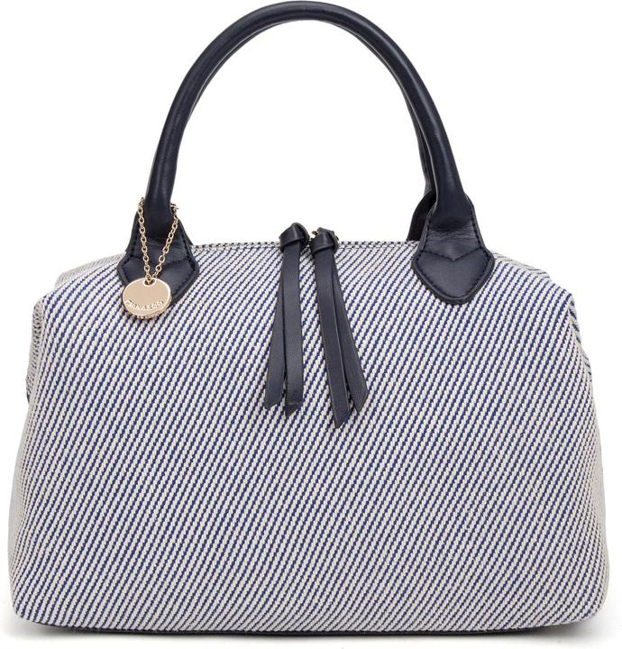 Actual product image Diana & Co 749-1Pt