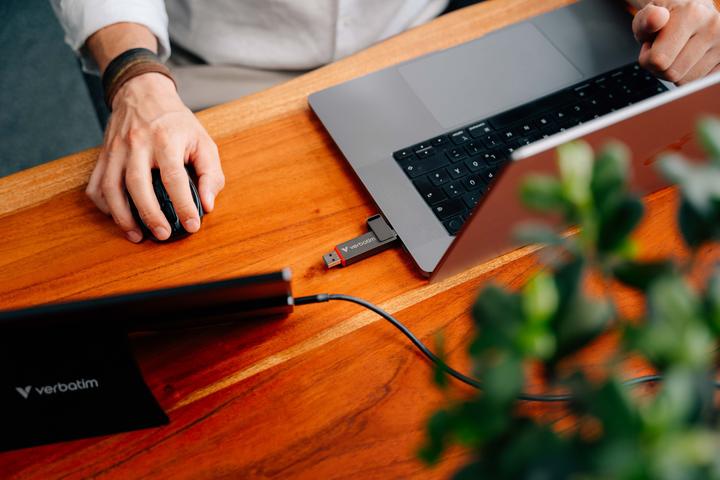 Produktbild Verbatim Dual QuickStick (1000 GB, USB-A, USB-C)