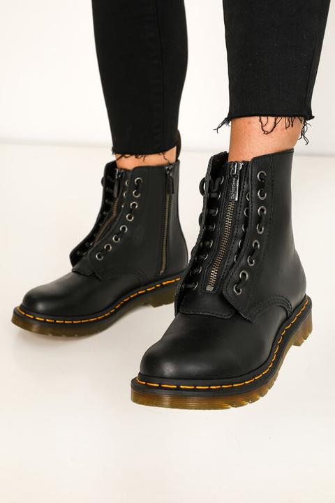 Actual product image Dr. Martens 1460 Pascal Front Zip (37)