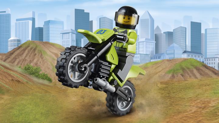 Produktbild LEGO Rettungsflugzeug (60116, LEGO City)
