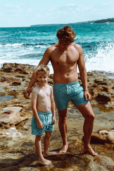 Actual product image Bondi Joe Cutler (128)