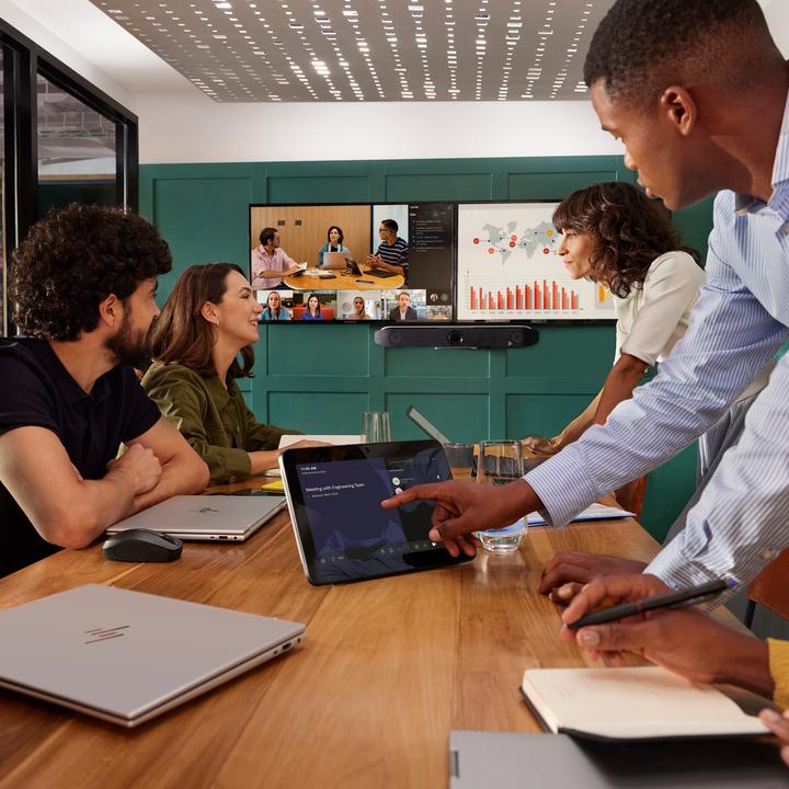 Actual product image HP Poly Studio Base Kit G9 Plus