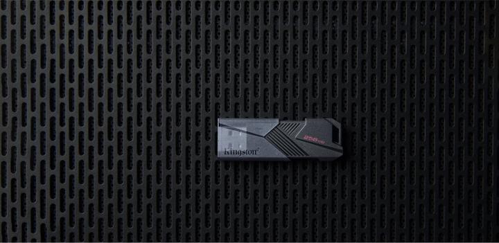 Produktbild Kingston DataTraveler Exodia Onyx (256 GB, USB-A)