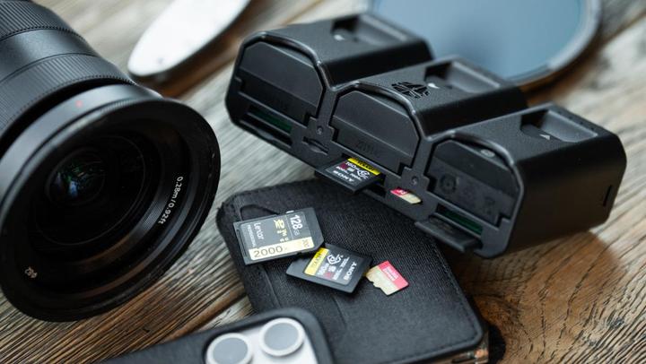 Produktbild Jupio Pr1me Tri-Charge Sony NP-FZ100 (Kamera Akku Ladegerät)
