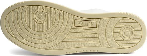 Actual product image Autry Medalist Low Man (40)