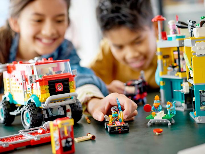Actual product image LEGO Monkie Kid Monkie Kids Team Transporter (80038, LEGO Monkie Kid)