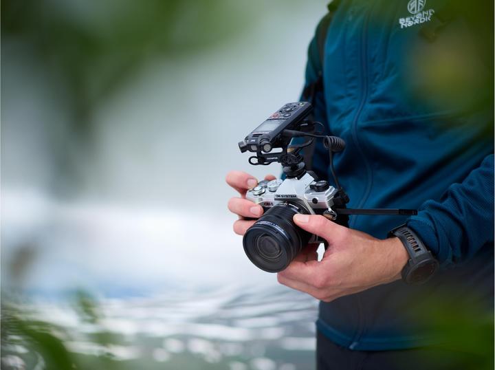 Actual product image OM System OM-5 (12 - 45 mm, 20.40 Mpx, 4/3)